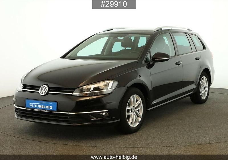 Schwarz Gebraucht 2020 VW Golf VII Comfortline Kombi | 16.990 € (Guter Preis) - Bild 1/4