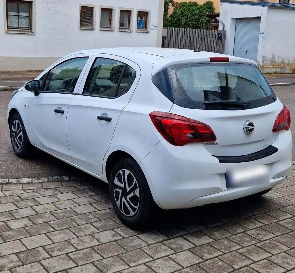 Gebraucht Opel Corsa 70 PS (51 kW) 2015 Weiß Kleinwagen