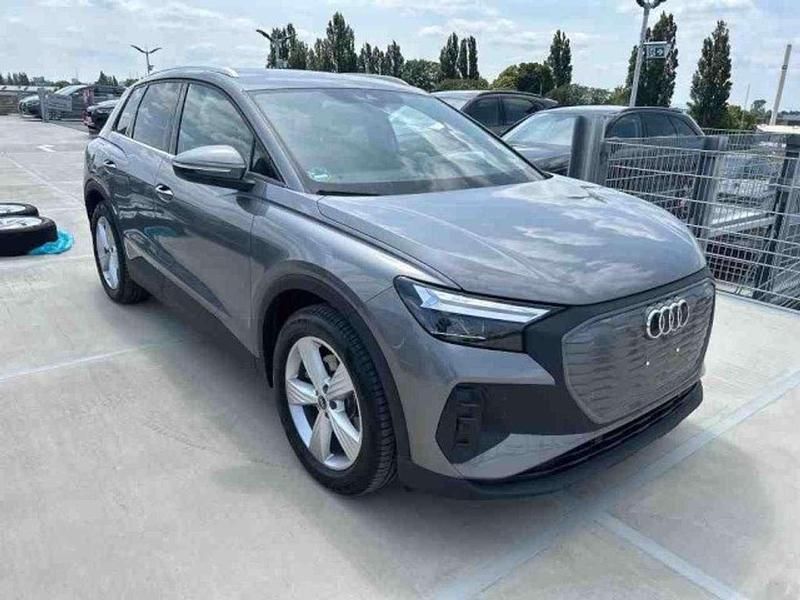 Gebraucht Audi Q4 e-tron Sport 125 kW (170 PS) 2023 Grau SUV