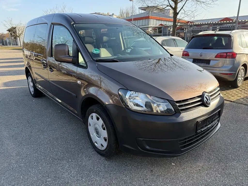 Gebraucht VW Caddy 140 PS (102 kW) 2013 Braun Van / Kleinbus