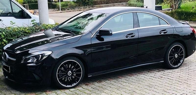 Gebraucht Mercedes CLA220 AMG line 170 PS (125 kW) 2018 Schwarz Limousine