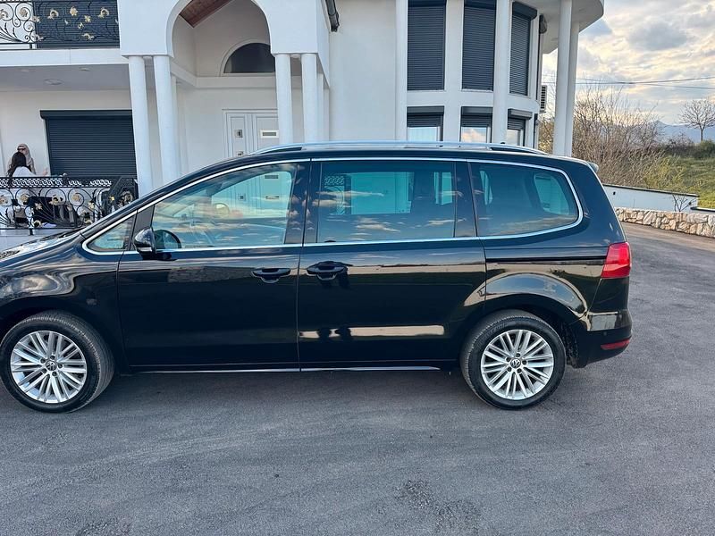 Gebraucht VW Sharan 143 PS (105 kW) 2015 Schwarz Van / Kleinbus