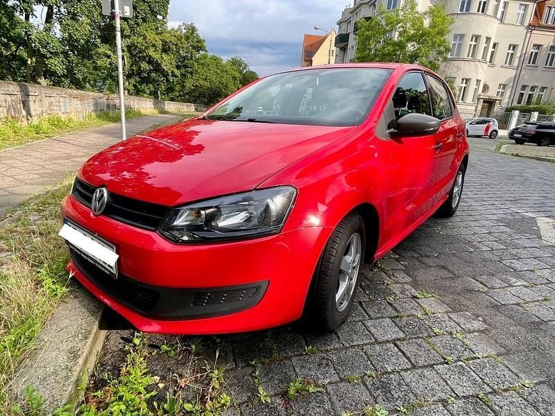 Rot Gebraucht 2009 VW Polo Trendline Kleinwagen | 4.400 € (Etwas zu teuer) - Bild 1/4