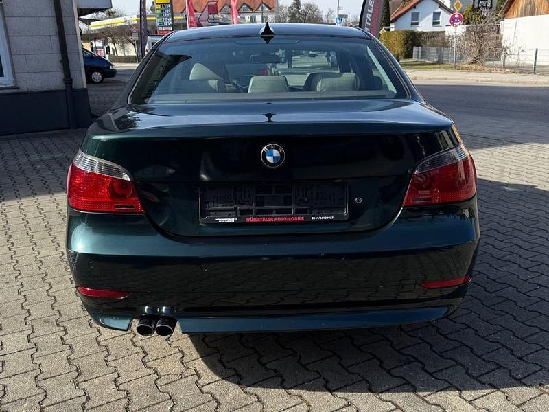 Gebraucht BMW 525 Sport Line 192 PS (141 kW) 2004 Grün Limousine