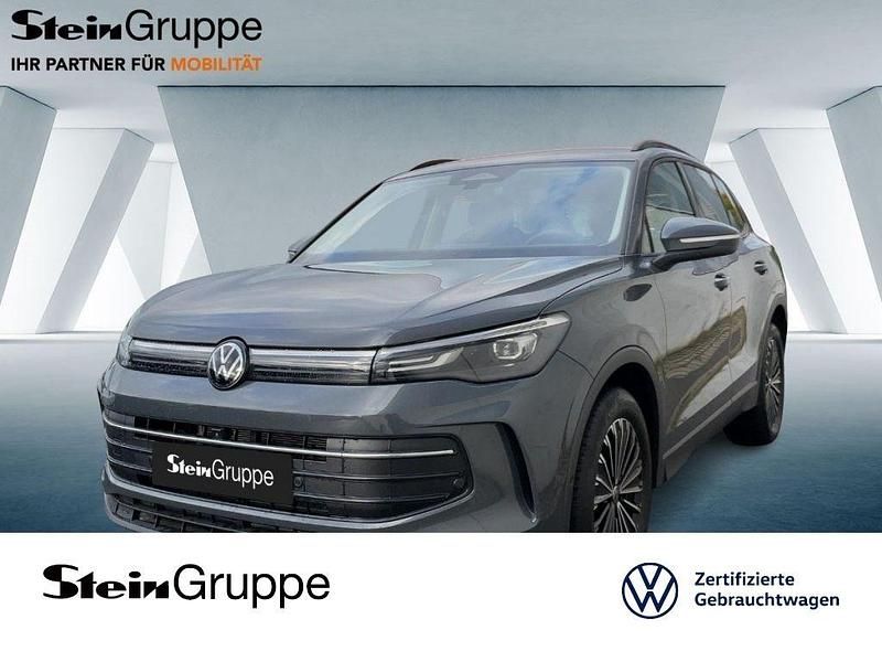 Grau Gebraucht 2024 VW Tiguan Life SUV | 38.040 € (Teuer) - Bild 1/4