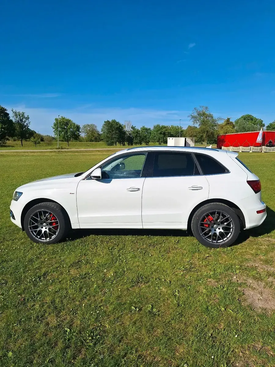 Używany Audi Q5 S-Line 272 KM (200 kW) 2015 Biały SUV