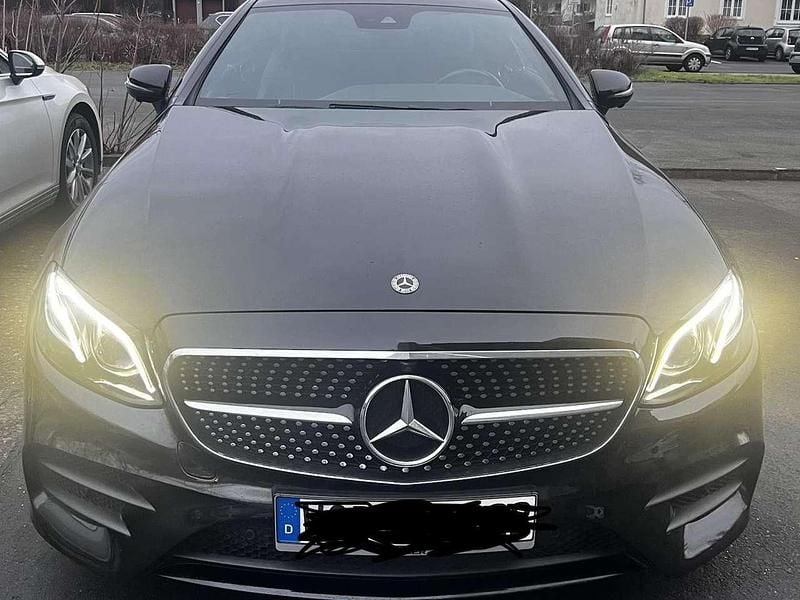 Schwarz Gebraucht 2019 Mercedes E450 AMG line Coupé | 35.999 € (Fairer Preis) - Bild 1/4