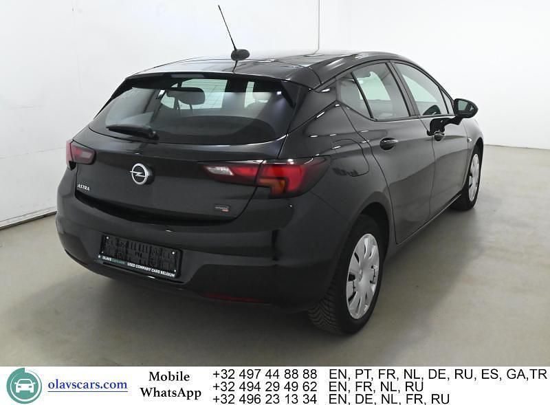 Gebraucht Opel Astra 105 PS (77 kW) 2020 Schwarz Limousine