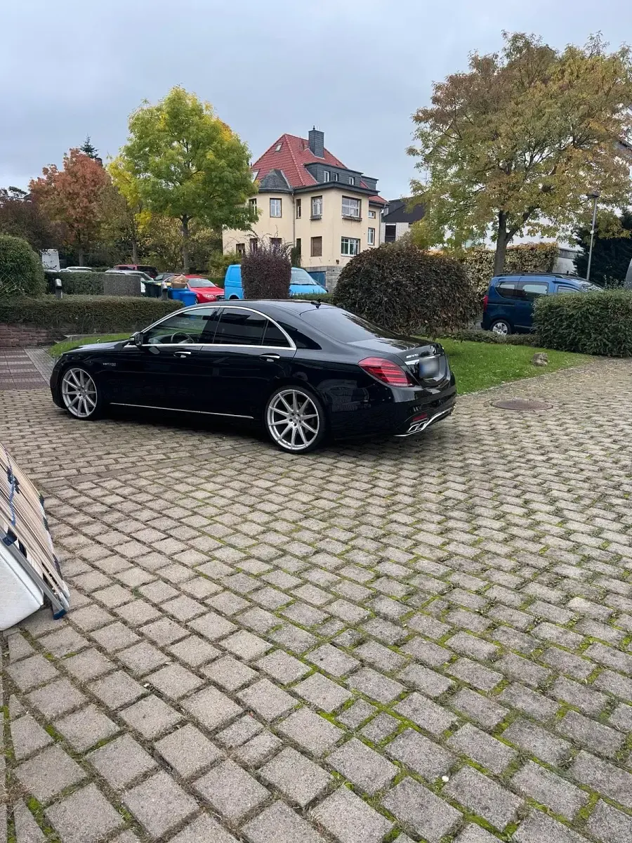 Gebraucht Mercedes S350 258 PS (189 kW) 2013 Schwarz Limousine