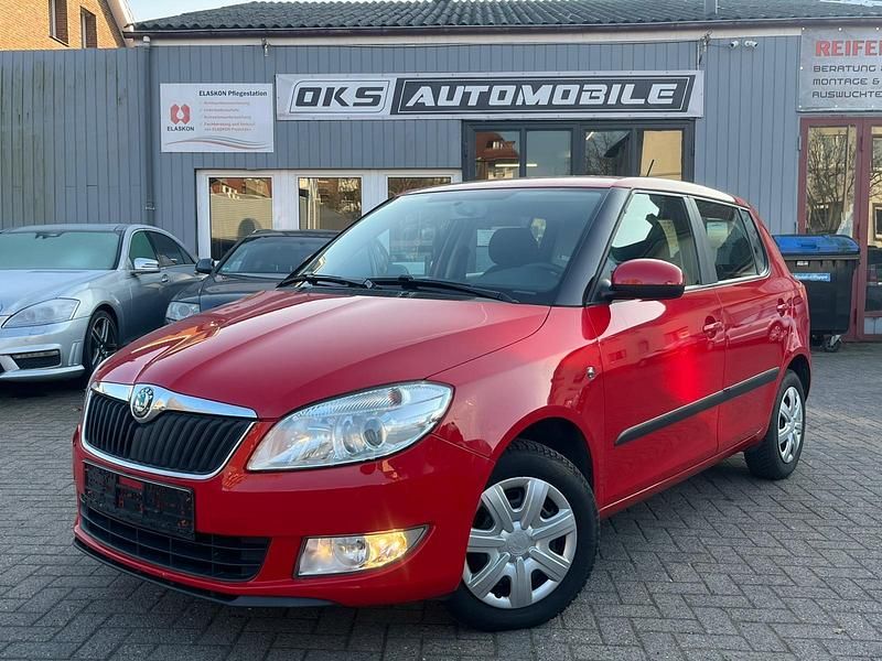 Gebraucht Skoda Fabia Ambition 86 PS (63 kW) 2012 Rot Kombi