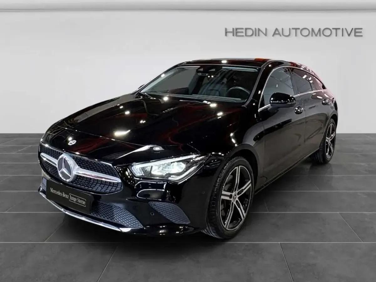 Gebraucht Mercedes CLA220 Progressive 190 PS (139 kW) 2022 Schwarz Coupé