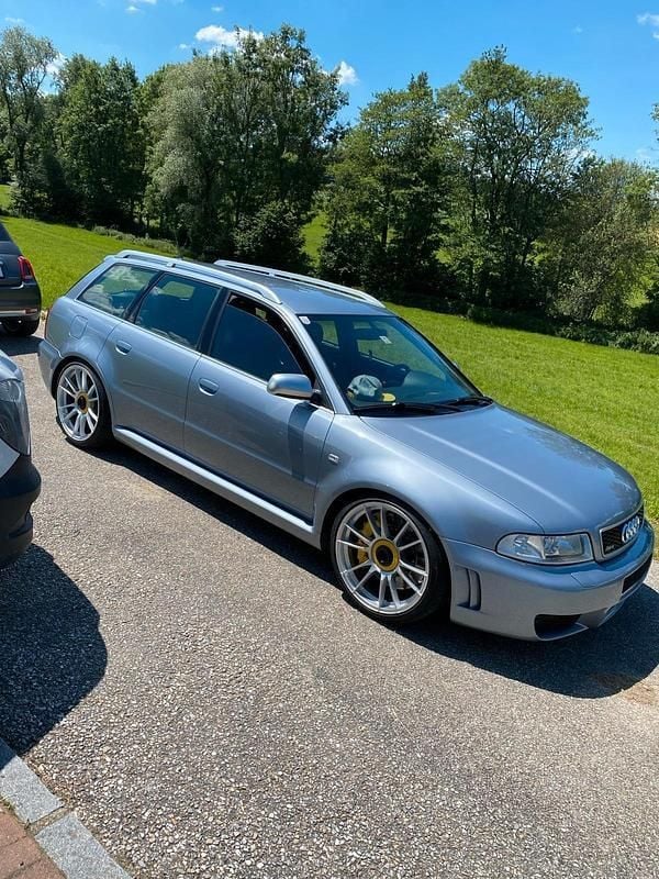 Gebraucht 2000 Audi RS4 Basis Kombi | 50.000 € - Bild 1/3
