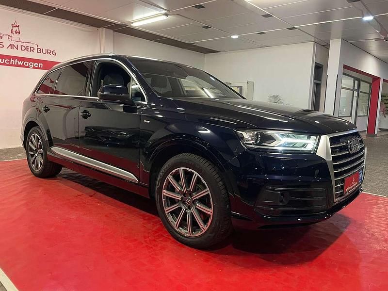 Tintenblau/moonlight blue Gebraucht 2017 Audi Q7 S-Line SUV | 38.900 € (Fairer Preis) - Bild 1/4