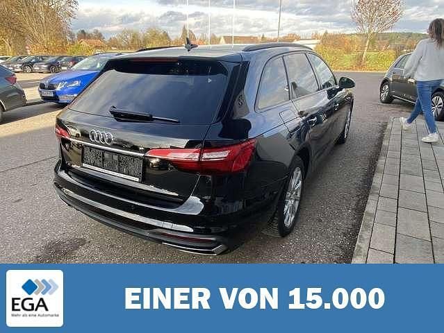 Gebraucht Audi A4 150 PS (110 kW) 2022 Schwarz metallic Kombi