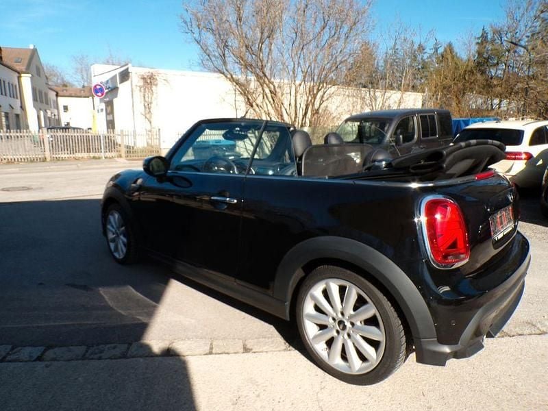 Gebraucht Mini Cooper Cabriolet 136 PS (100 kW) 2021 Schwarz Cabrio