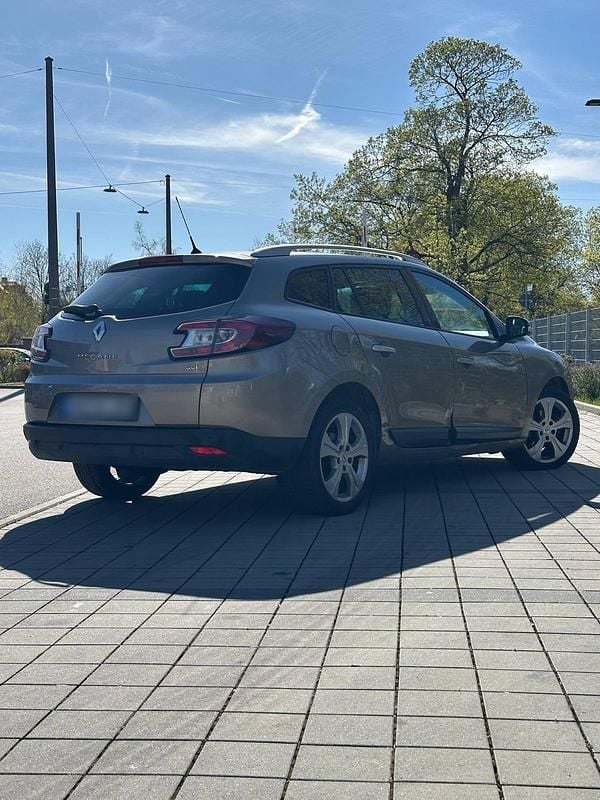 Usata Renault Mégane GrandTour 2010 Oro Station wagon