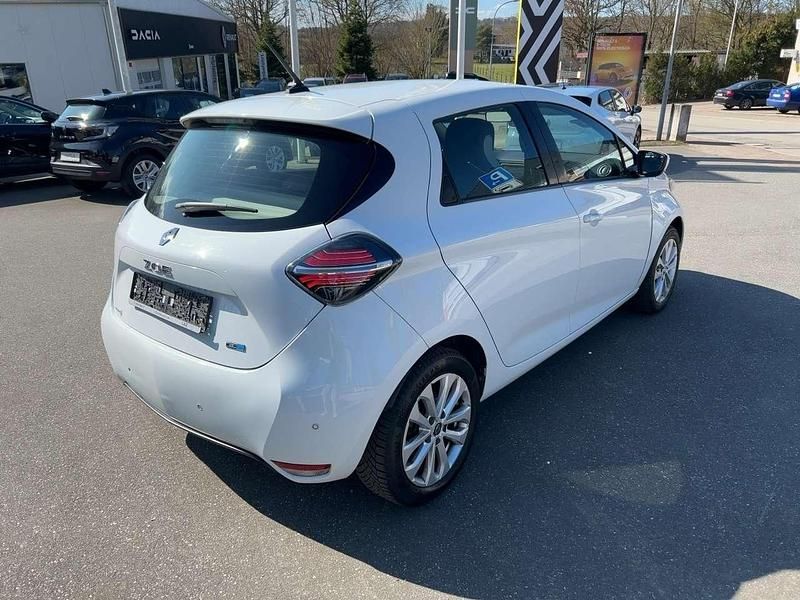 Gebraucht Renault Zoe Experience 50 kW (69 PS) 2022 Weiß Kleinwagen