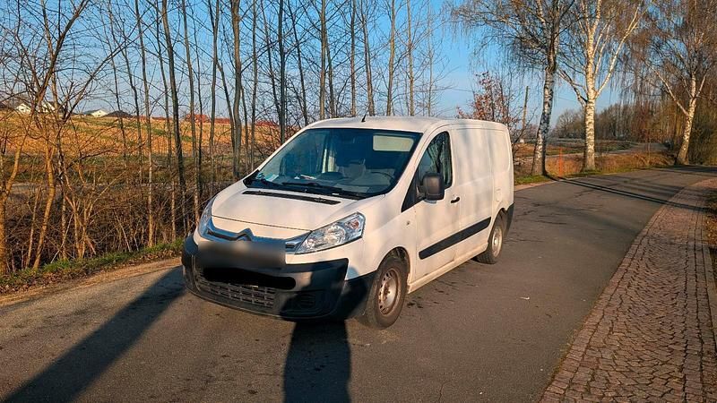 Gebraucht Citroën Jumpy 90 PS (66 kW) 2013 Weiß Van / Kleinbus