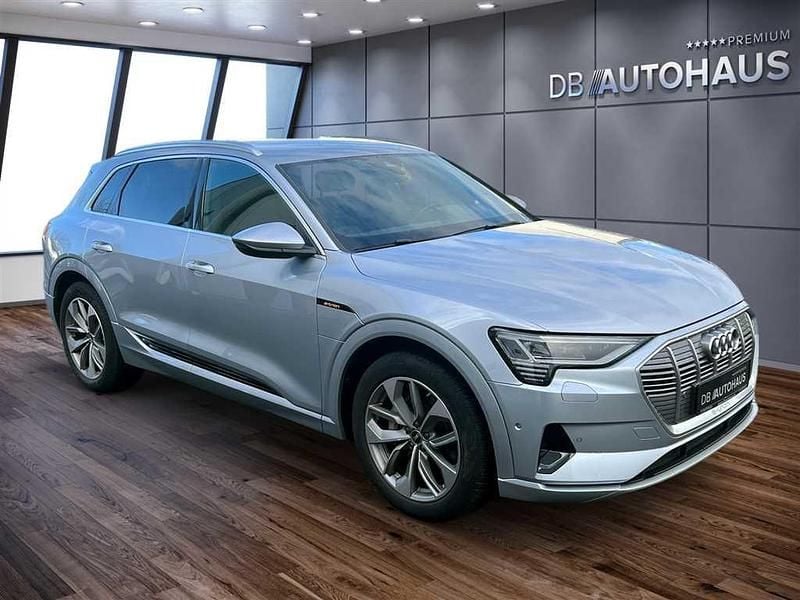 Gebraucht Audi e-tron Advanced Plus 300 kW (408 PS) 2022 Silber SUV