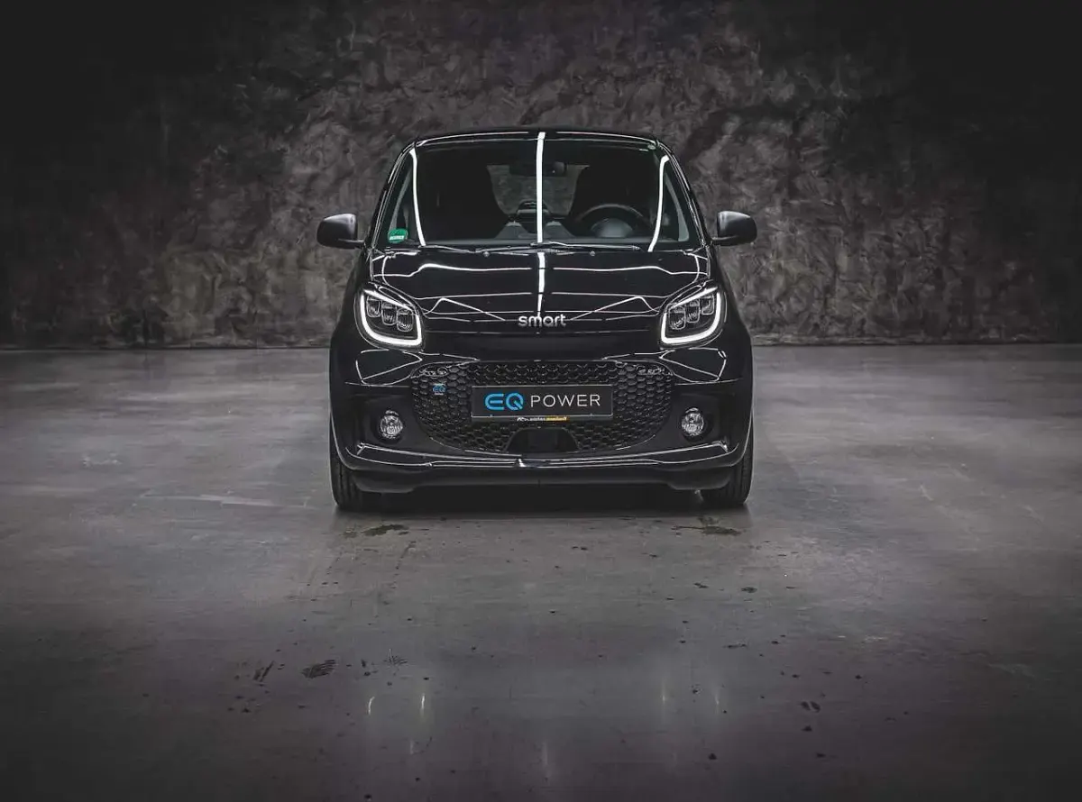 Gebraucht Smart ForTwo Coupé Passion Exclusive 60 kW (82 PS) 2024 Schwarz Coupé