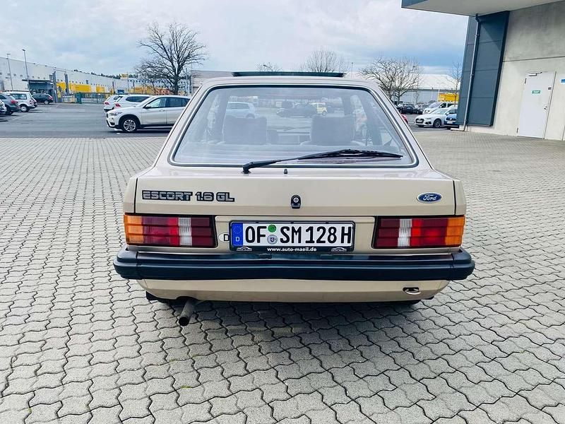 Gebraucht Ford Escort Ghia 79 PS (58 kW) 1983 Gelb Coupé