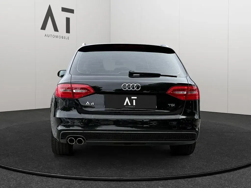 Gebraucht Audi A4 Ambiente 150 PS (110 kW) 2014 Schwarz Kombi