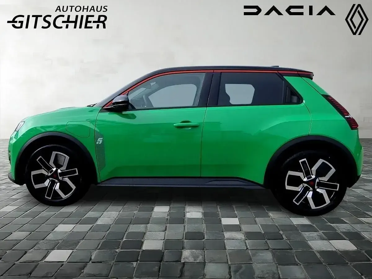 Neu Renault 5 E-Tech Komfort 110 kW (150 PS) 2026 Pop green!, black pearlschwar Limousine