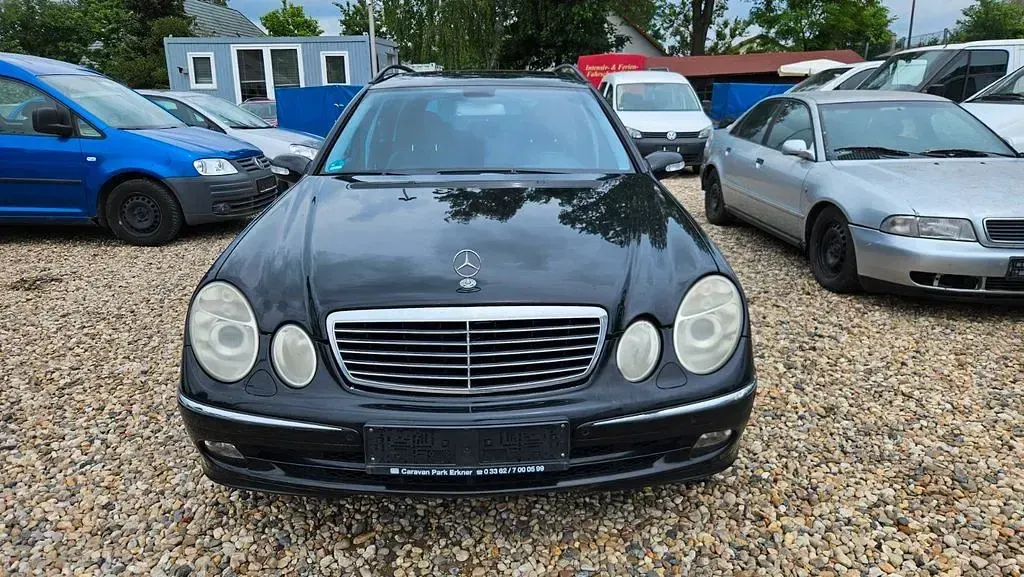 Gebraucht Mercedes E280 Avantgarde 231 PS (169 kW) 2005 Schwarz Limousine
