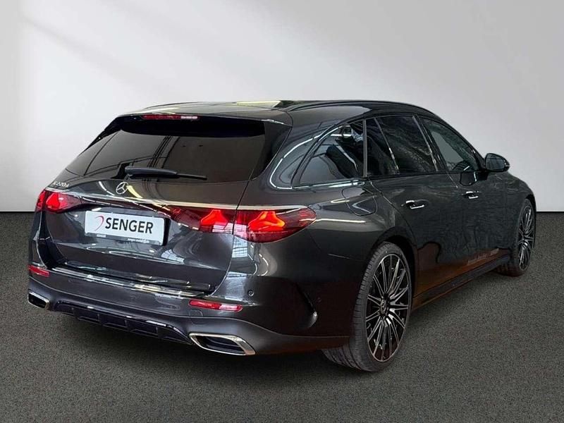 Gebraucht Mercedes E220 AMG 197 PS (144 kW) 2026 Lack graphitgrau metalli Kombi