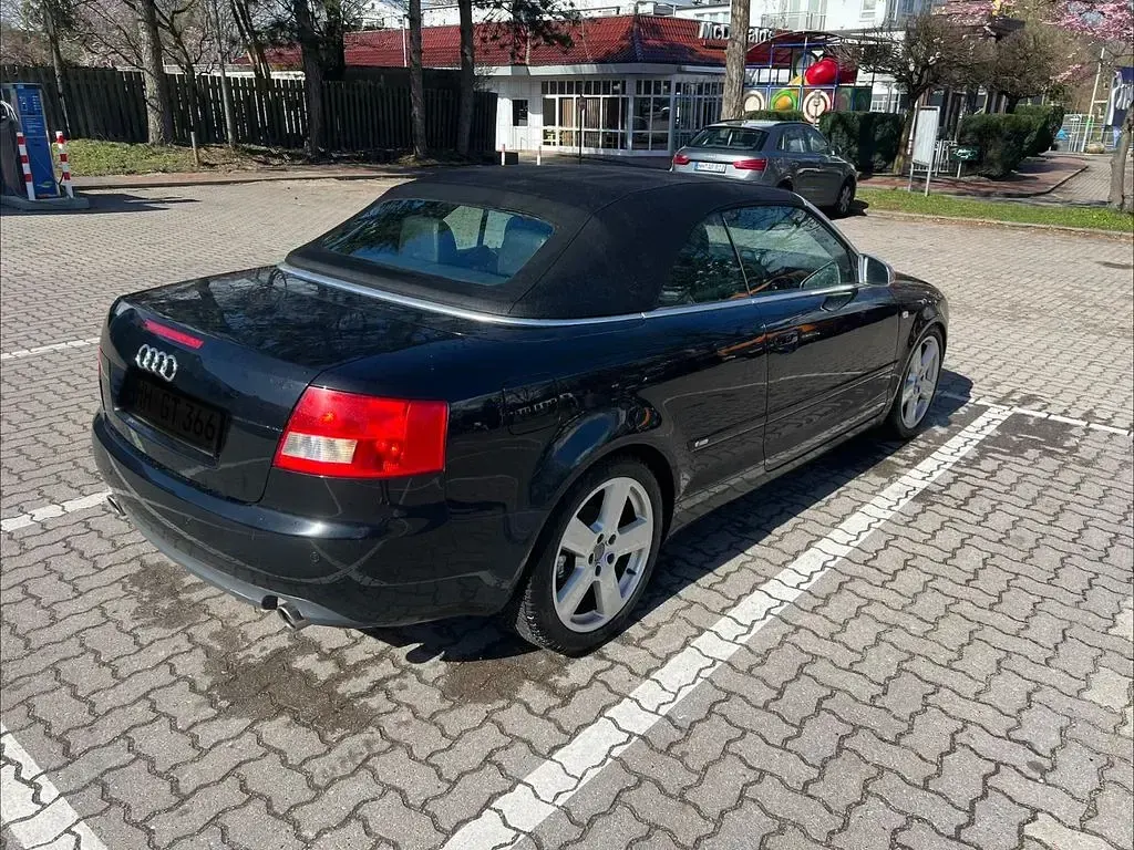 Gebraucht Audi A4 Cabriolet S-Line 220 PS (161 kW) 2002 Schwarz Cabrio