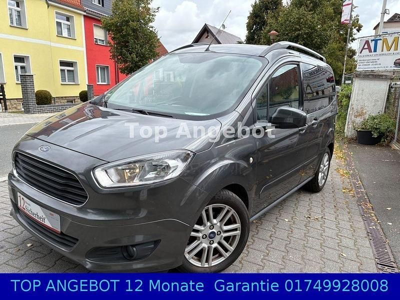 Gebraucht Ford Tourneo Courier Titanium 101 PS (74 kW) 2018 Grau Van / Kleinbus