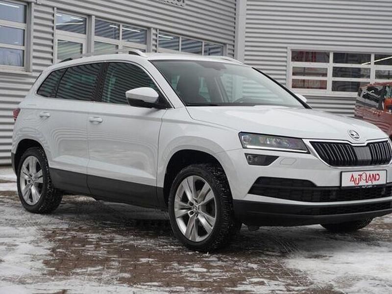 Gebraucht Skoda Karoq 150 PS (110 kW) 2019 Weiß SUV