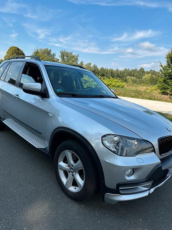 Gebraucht BMW X5 235 PS (172 kW) 2008 Silber SUV