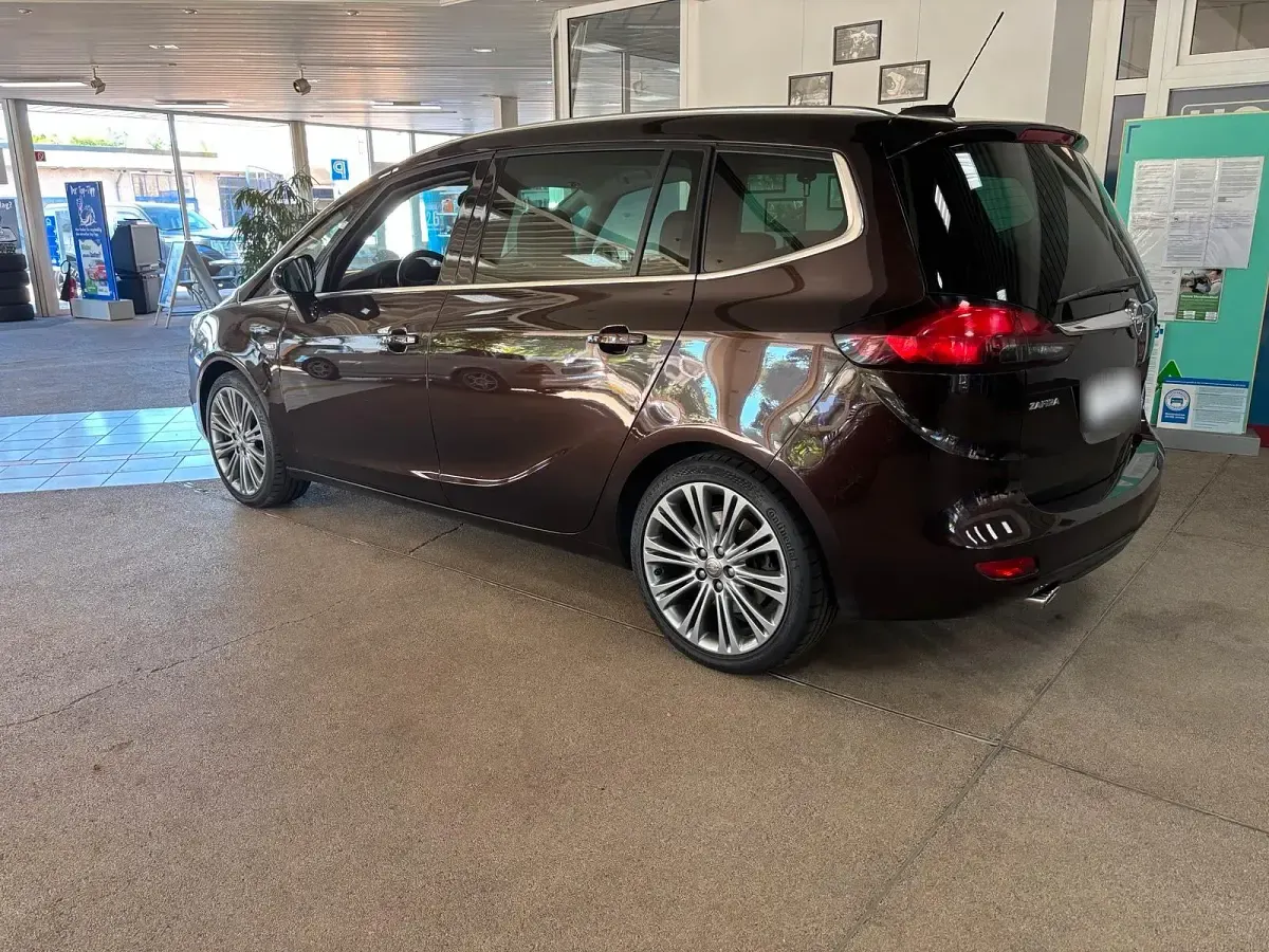 Gebraucht Opel Zafira Tourer 200 PS (147 kW) 2017 Braun Van / Kleinbus