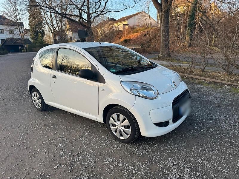 Gebraucht Citroën C1 68 PS (50 kW) 2011 Weiß Kleinwagen