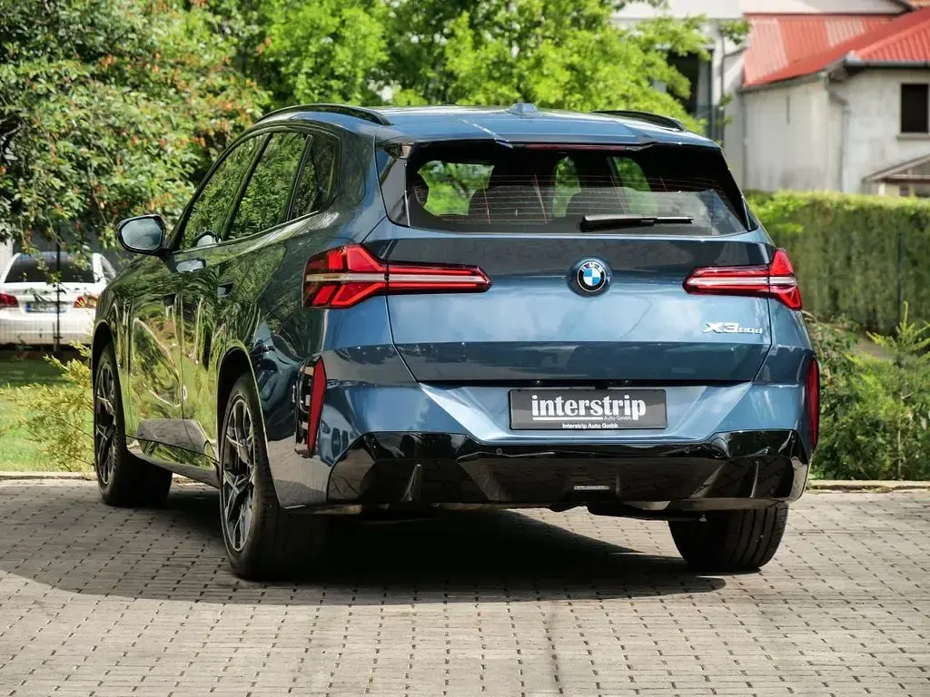 Gebraucht BMW X3 M Sport 197 PS (144 kW) 2025 Blau SUV