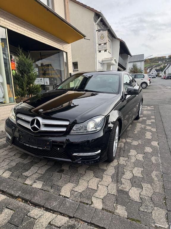 Gebraucht Mercedes C250 AMG 204 PS (150 kW) 2014 Schwarz Coupé
