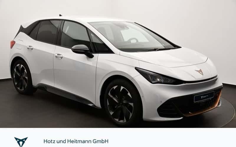 Second-hand Cupra Born 169 kW (231 CP) 2023 Alb Hatchback