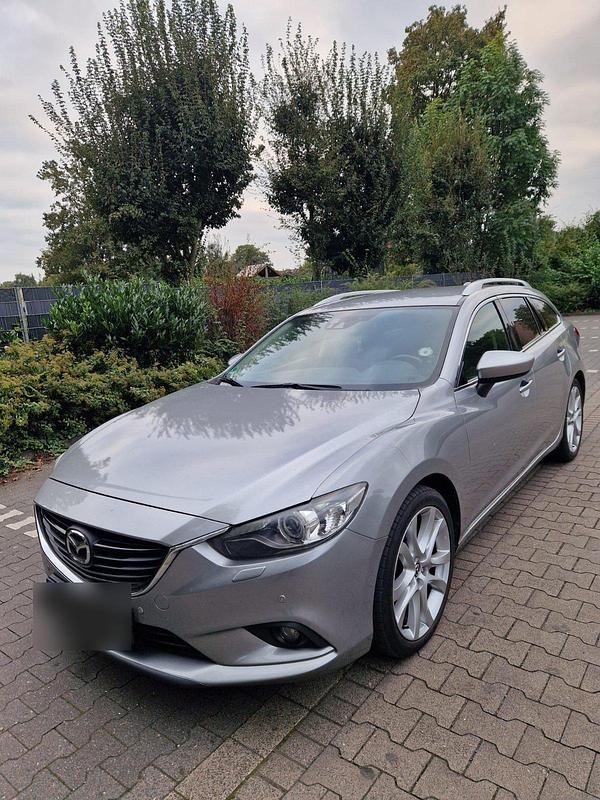 Gebraucht Mazda 6 Inclusive 175 PS (128 kW) 2014 Andere farben Limousine