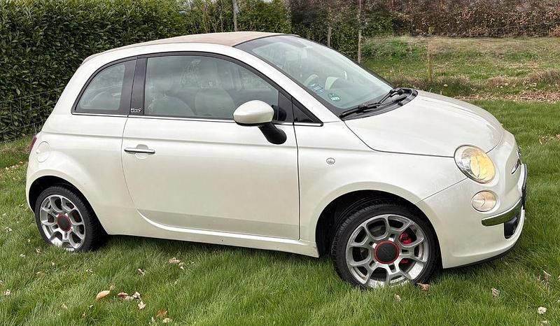 Gebraucht Fiat 500C Lounge 101 PS (74 kW) 2011 Weiß Cabrio