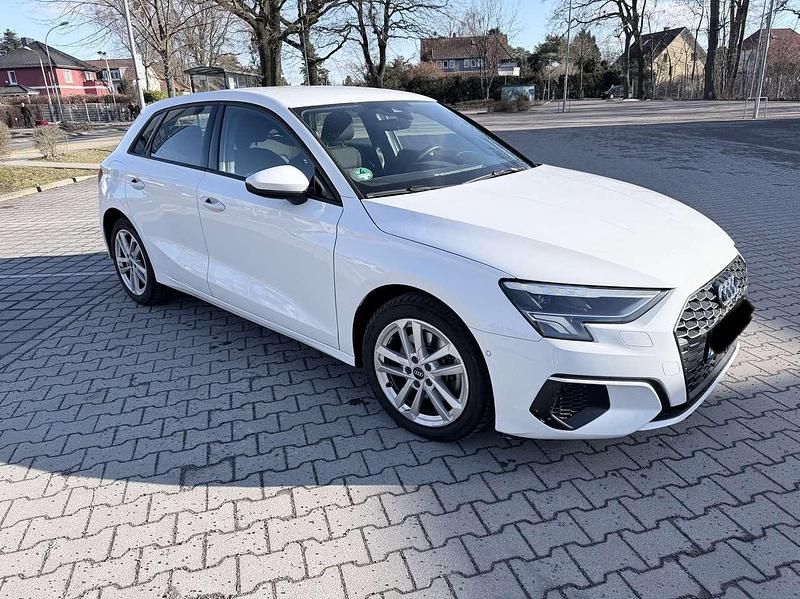 Gebraucht Audi A3 Sportback e-tron 204 PS (150 kW) 2021 Weiß Kleinwagen