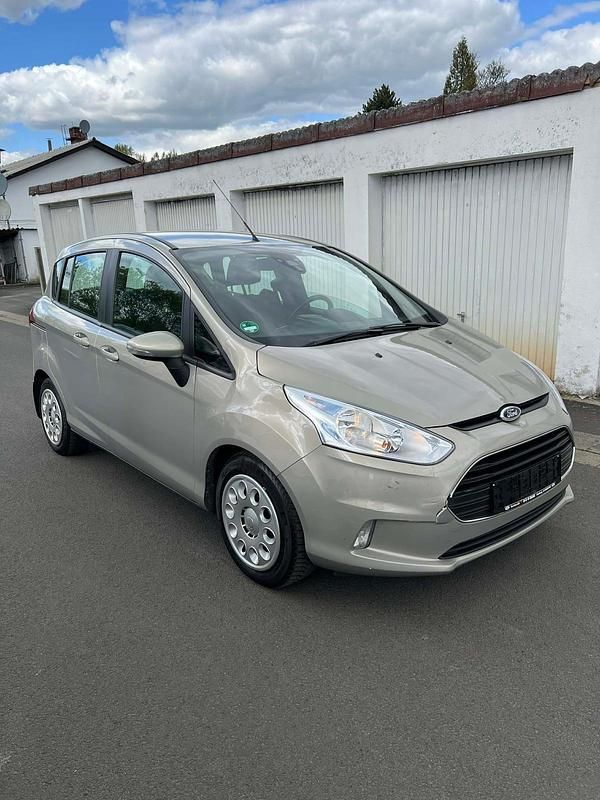 Usata Ford B-MAX 101 CV (74 kW) 2014 Beige Monovolume