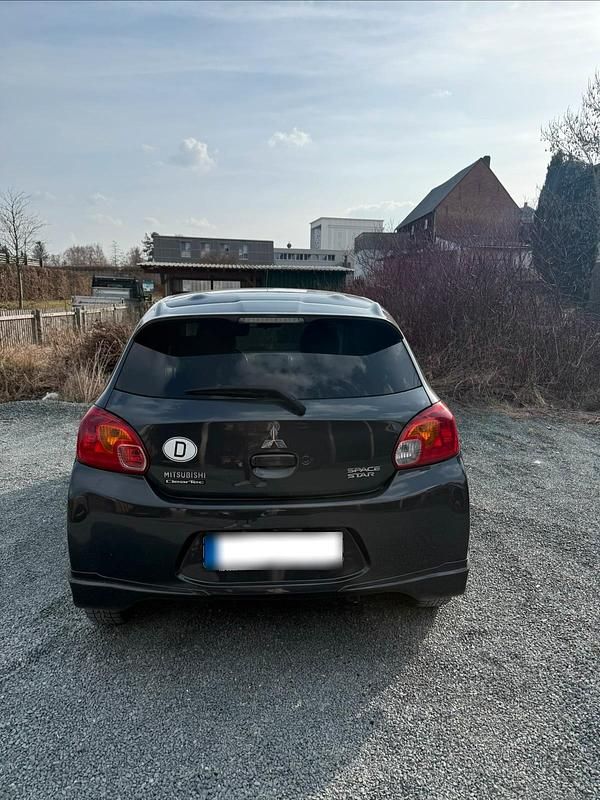 Gebraucht Mitsubishi Space Star 71 PS (52 kW) 2013 Grau Van / Kleinbus