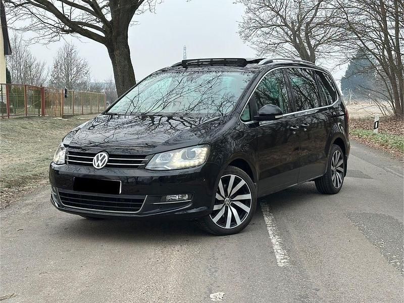 Gebraucht VW Sharan Highline 184 PS (135 kW) 2015 Schwarz Van / Kleinbus