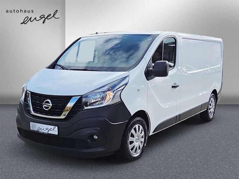Weiß Gebraucht 2021 Nissan NV300 Comfort Van | 18.950 € (Guter Preis) - Bild 1/4