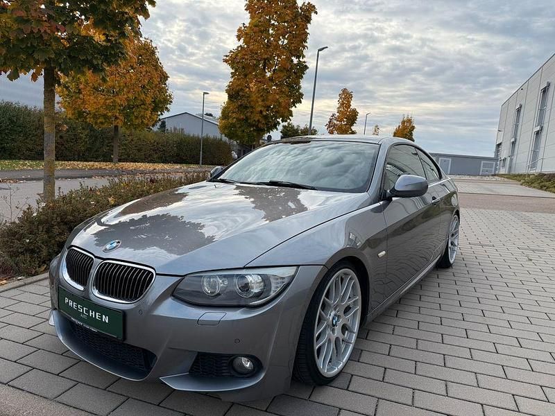 Gebraucht BMW 330 M Sport 272 PS (200 kW) 2011 Grau Coupé