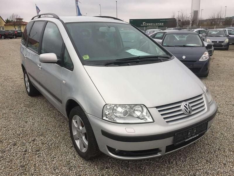 Silber Gebraucht 2002 VW Sharan Van / Kleinbus | 2.200 € (Fairer Preis) - Bild 1/4