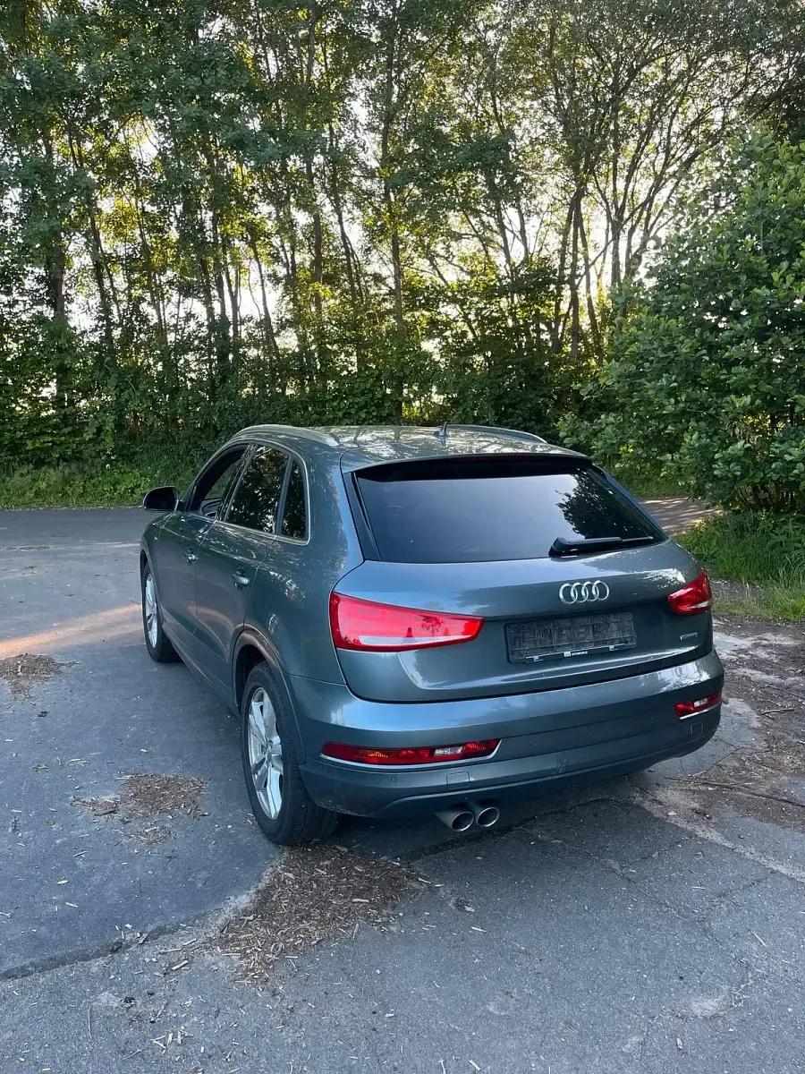 Gebraucht Audi Q3 S-Line 150 PS (110 kW) 2016 Grau SUV