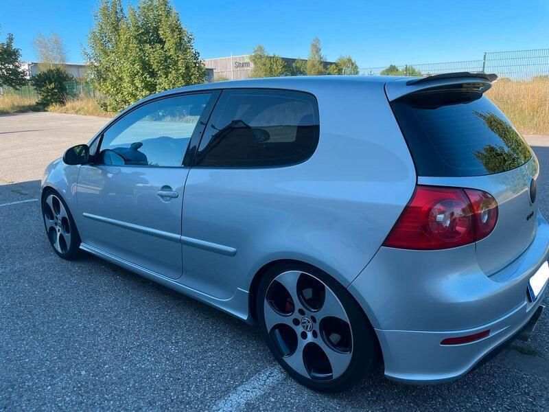 Silber Gebraucht 2005 VW Golf V GTI Limousine | 8.000 € (Teuer) - Bild 1/4