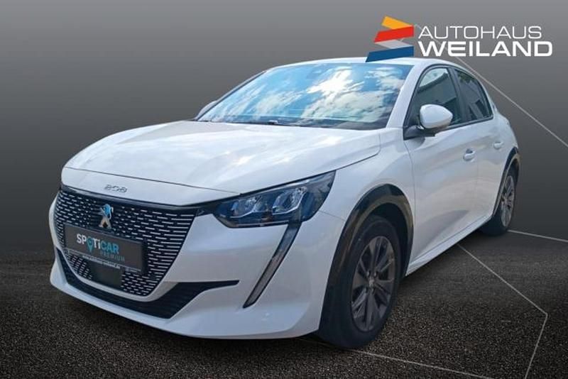 Weiß Gebraucht 2021 Peugeot e-208 Active Kleinwagen | 16.290 € (Fairer Preis) - Bild 1/3